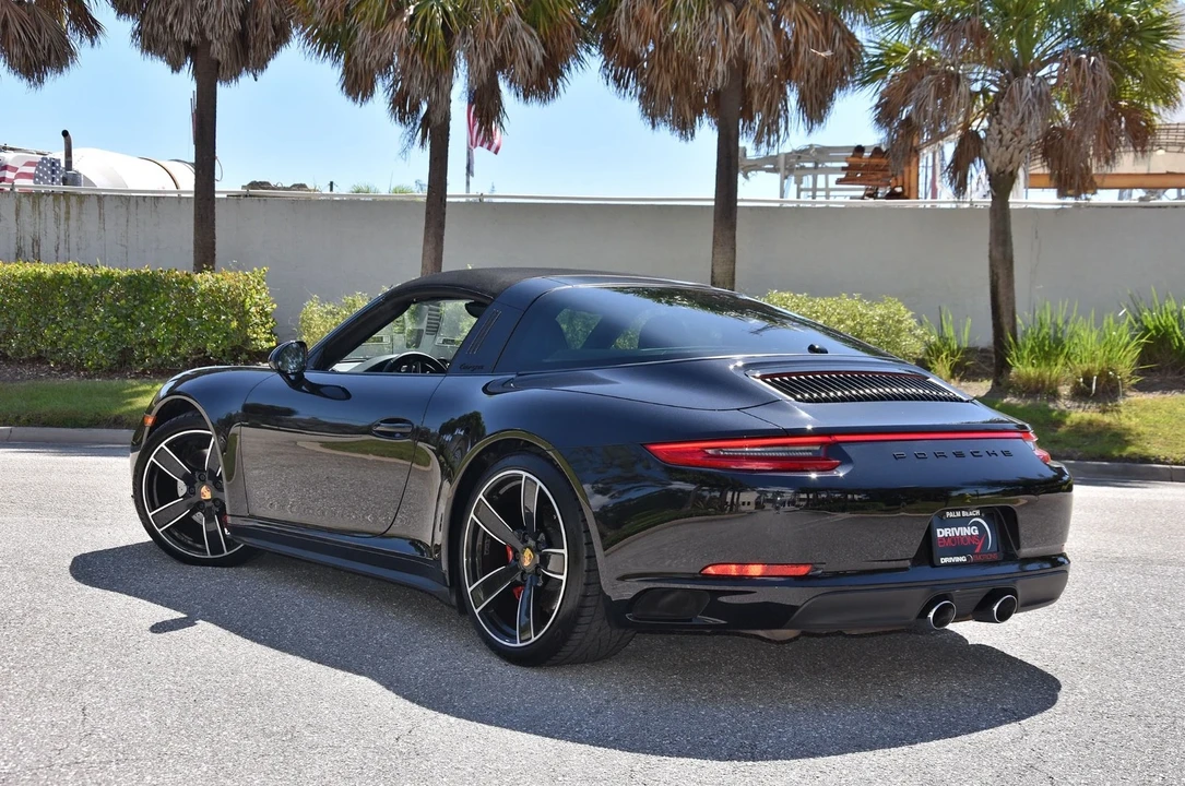 2017 Porsche 991 Targa 4 & 4S - Image 13 of 21