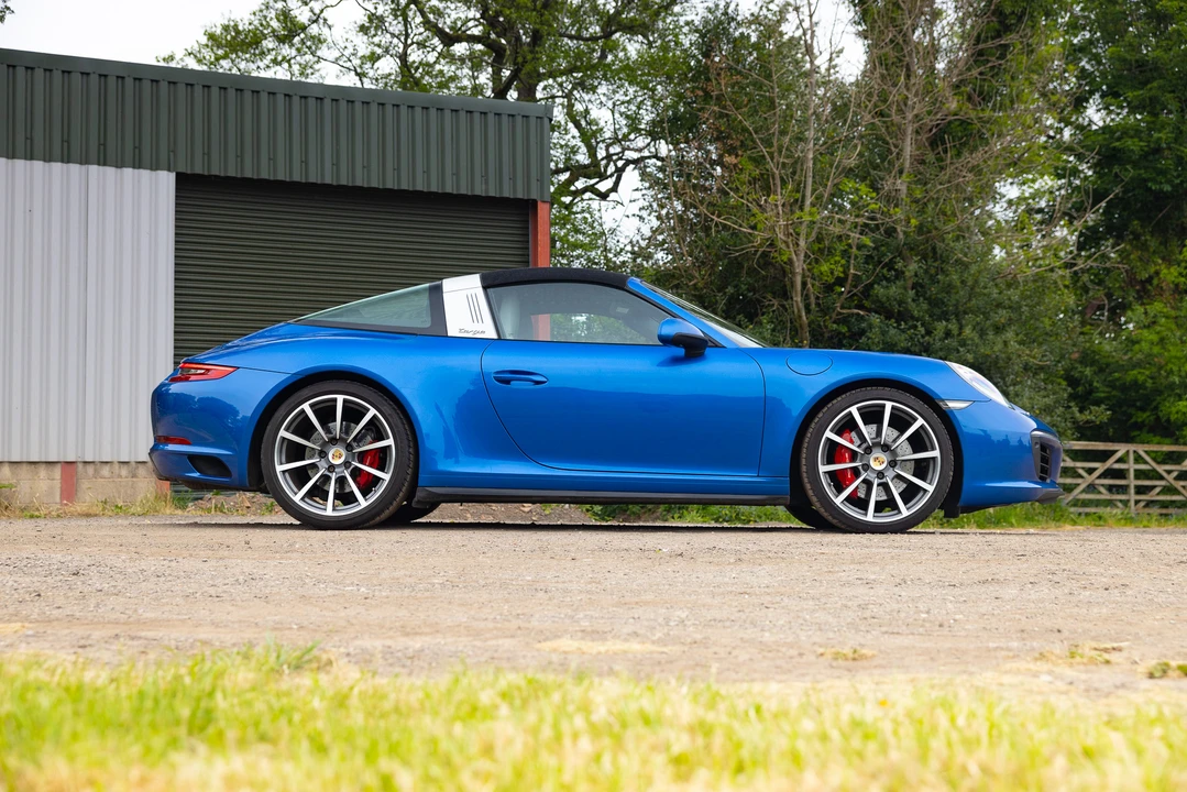 2017 Porsche 991 Targa 4 & 4S - Image 4 of 31