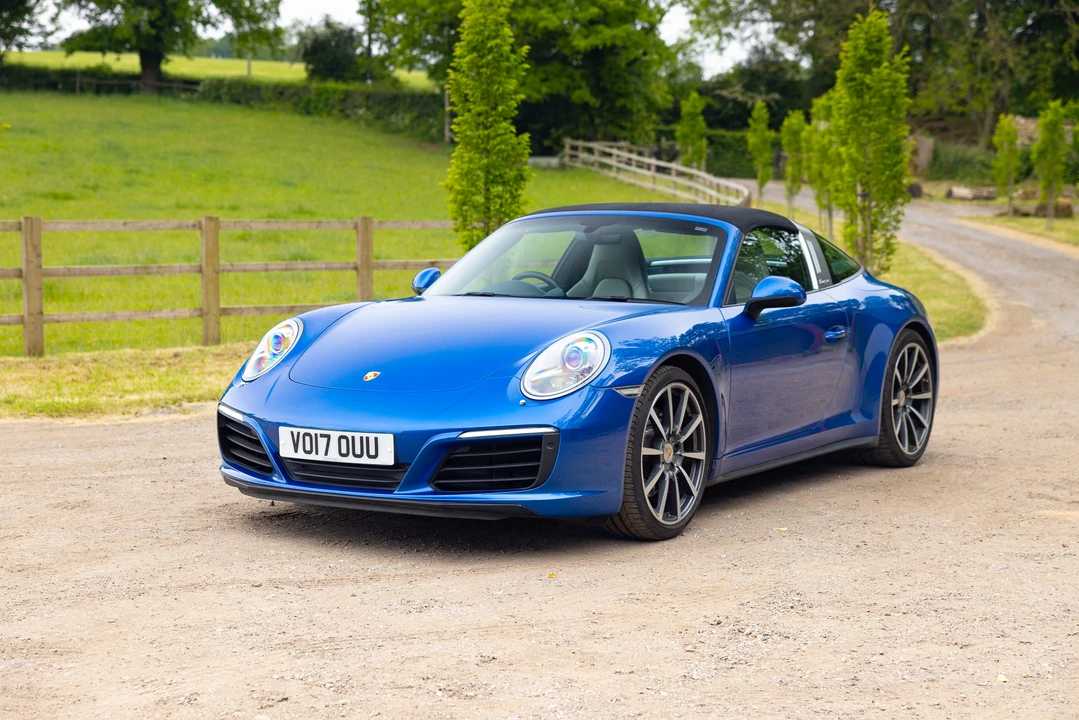 2017 Porsche 991 Targa 4 & 4S - Image 10 of 31