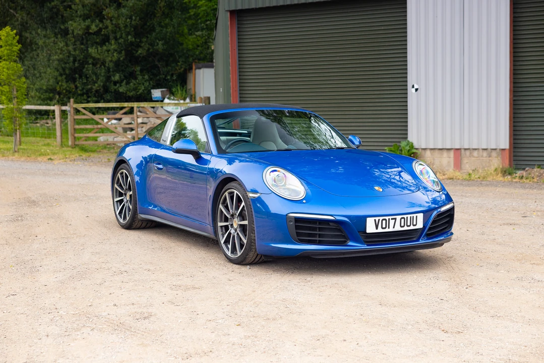 2017 Porsche 991 Targa 4 & 4S - Image 12 of 31