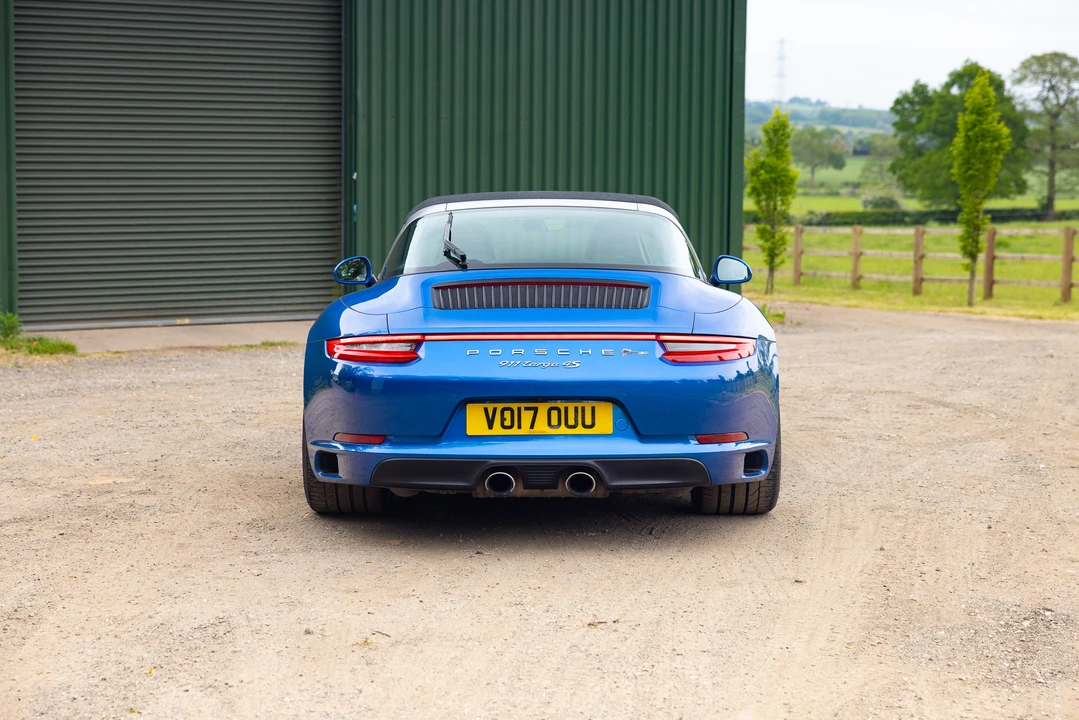 2017 Porsche 991 Targa 4 & 4S - Image 15 of 31