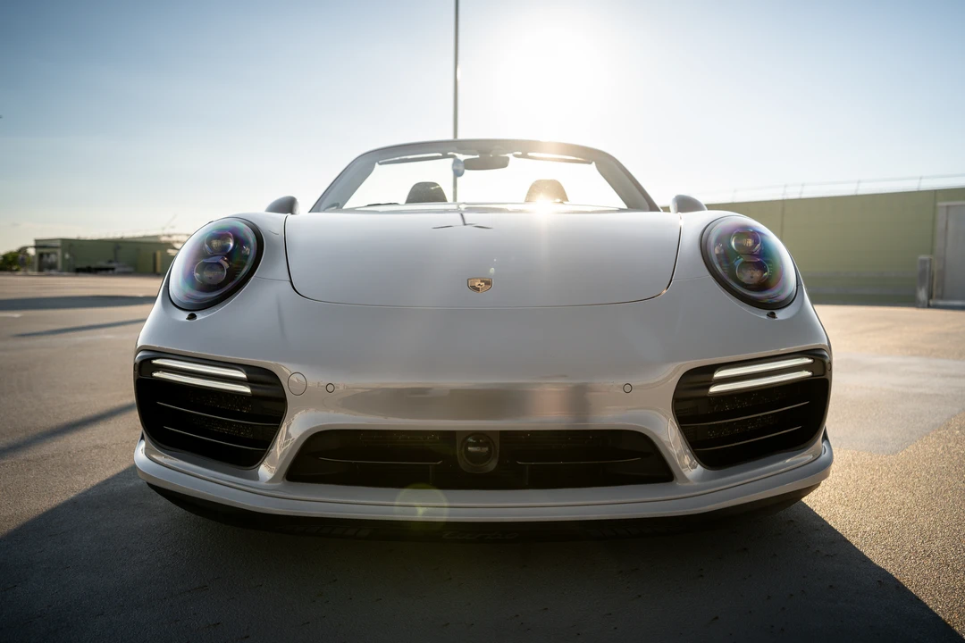 2017 Porsche 991 Turbo - Image 2 of 31