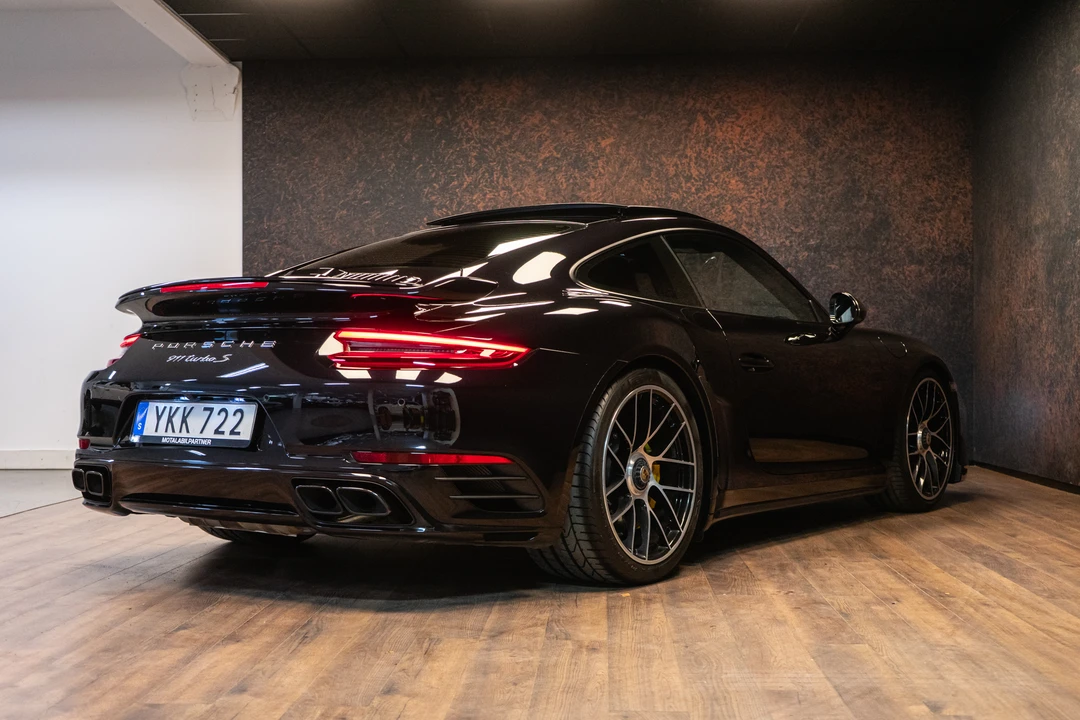2016 Porsche 991 Turbo S - Image 4 of 31