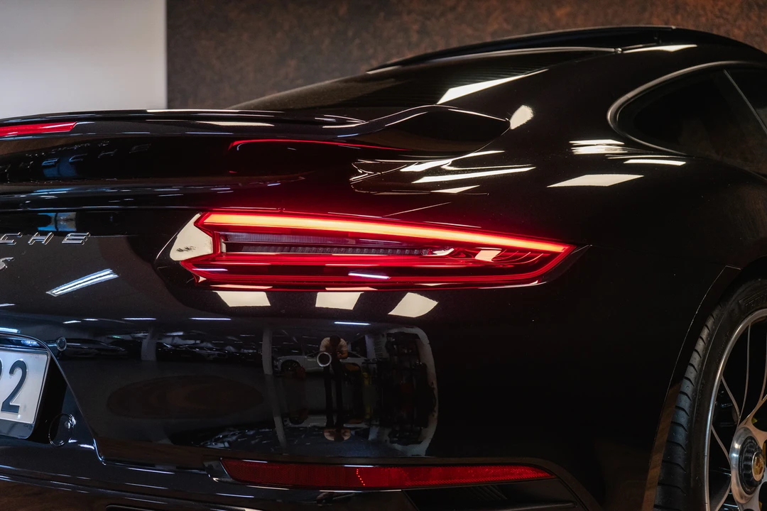 2016 Porsche 991 Turbo S - Image 14 of 31