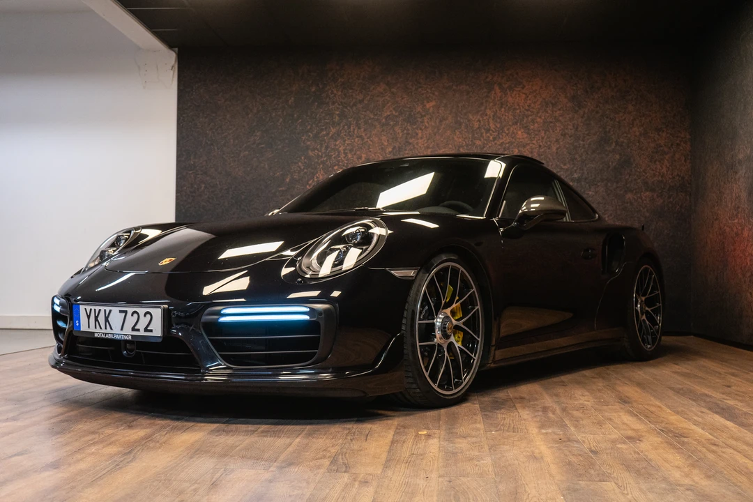 2016 Porsche 991 Turbo S - Image 7 of 31