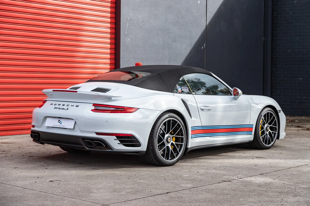 2017 Porsche 991 Turbo S - Image 13 of 31