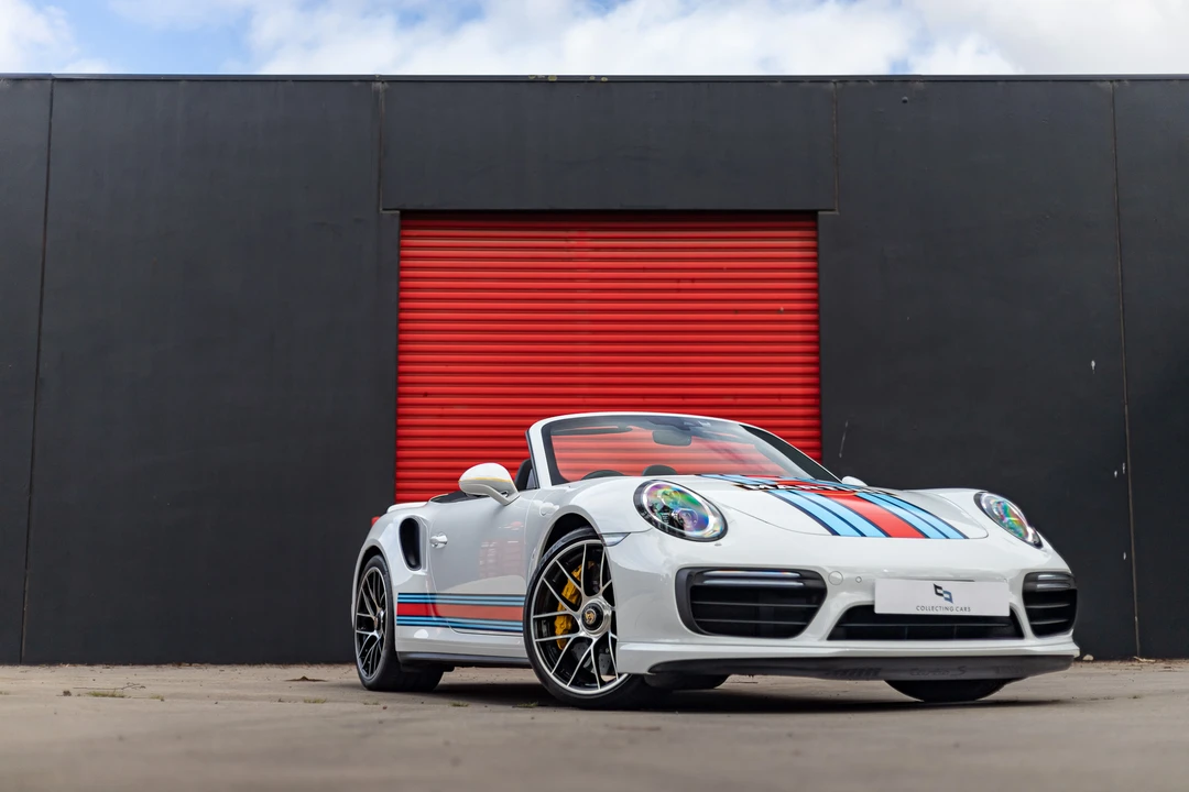2017 Porsche 991 Turbo S - Image 14 of 31