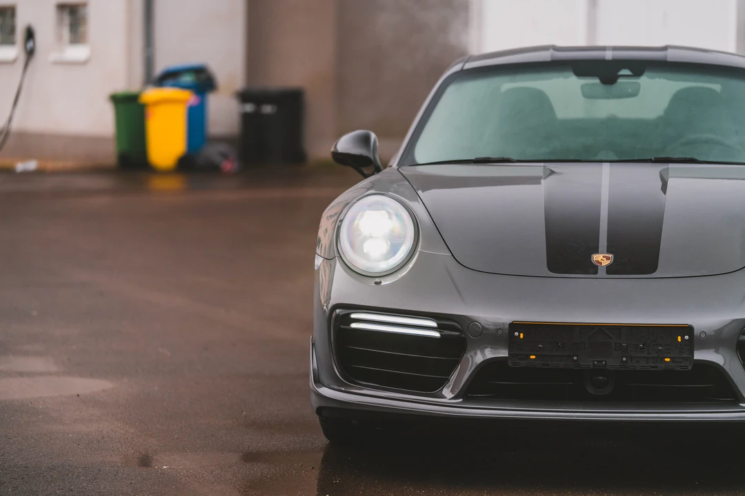 2017 Porsche 991 Turbo S - Image 20 of 31