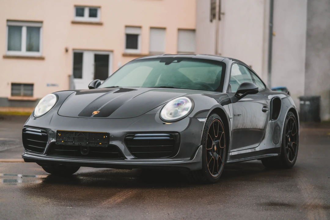 2017 Porsche 991 Turbo S - Image 11 of 31
