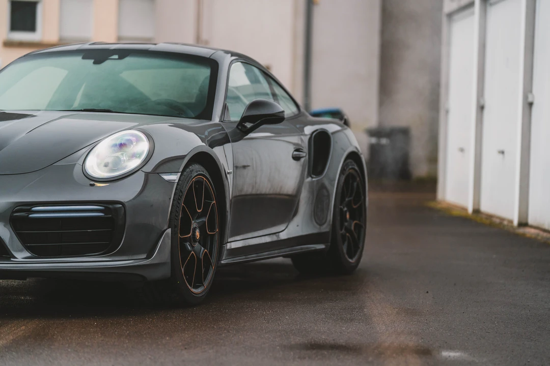 2017 Porsche 991 Turbo S - Image 24 of 31