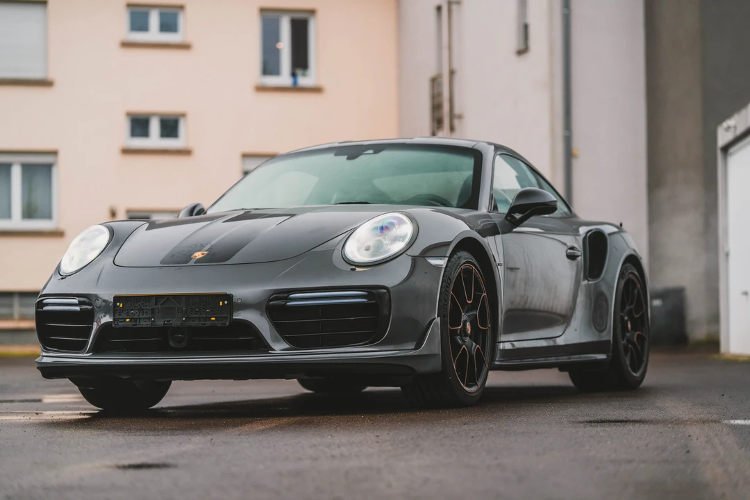 2017 Porsche 991 Turbo S - Image 3 of 31