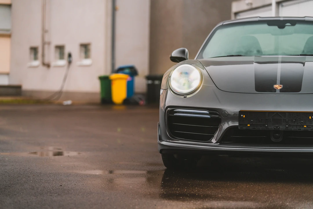 2017 Porsche 991 Turbo S - Image 26 of 31