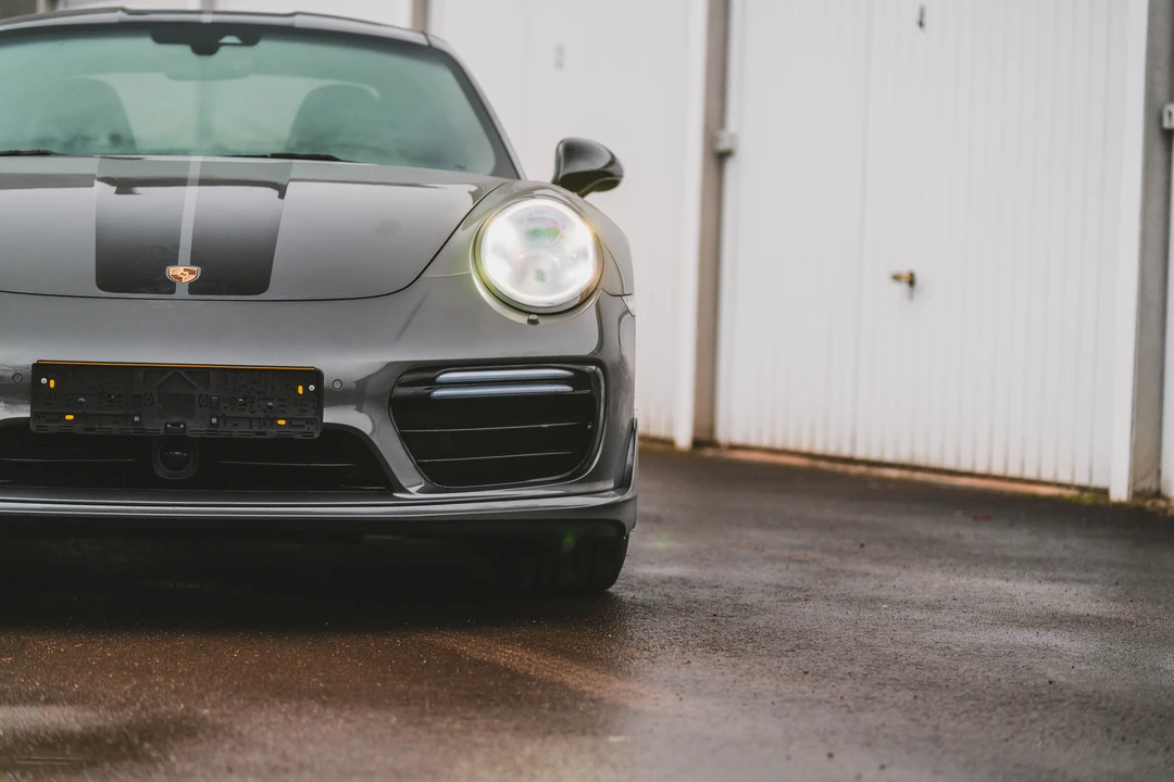 2017 Porsche 991 Turbo S - Image 27 of 31