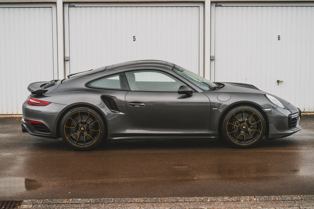 2017 Porsche 991 Turbo S - Image 8 of 31