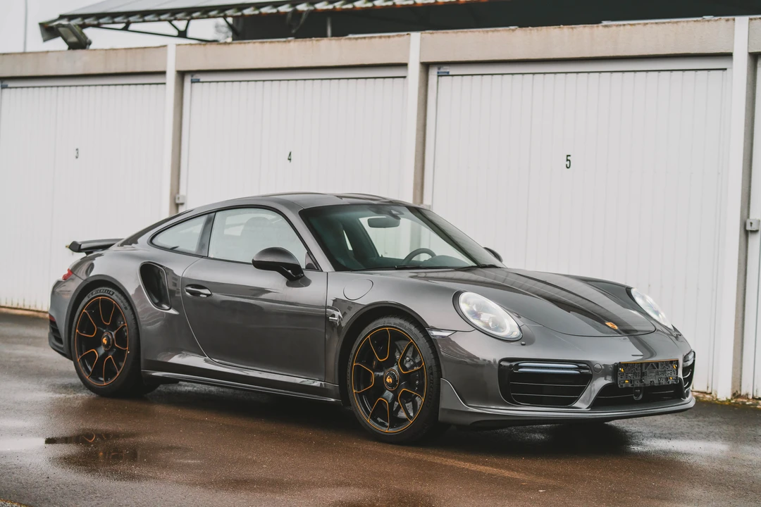 2017 Porsche 991 Turbo S - Image 17 of 31