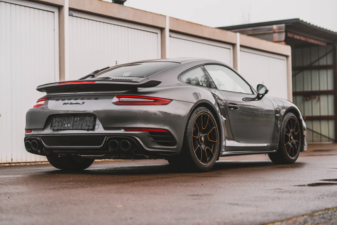 2017 Porsche 991 Turbo S - Image 7 of 31