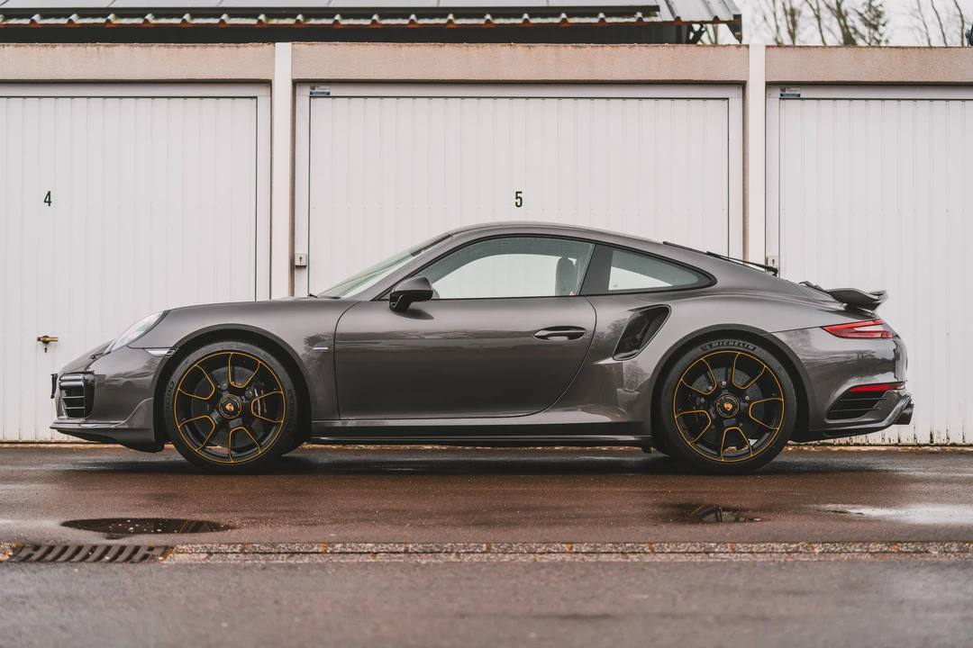 2017 Porsche 991 Turbo S - Image 4 of 31