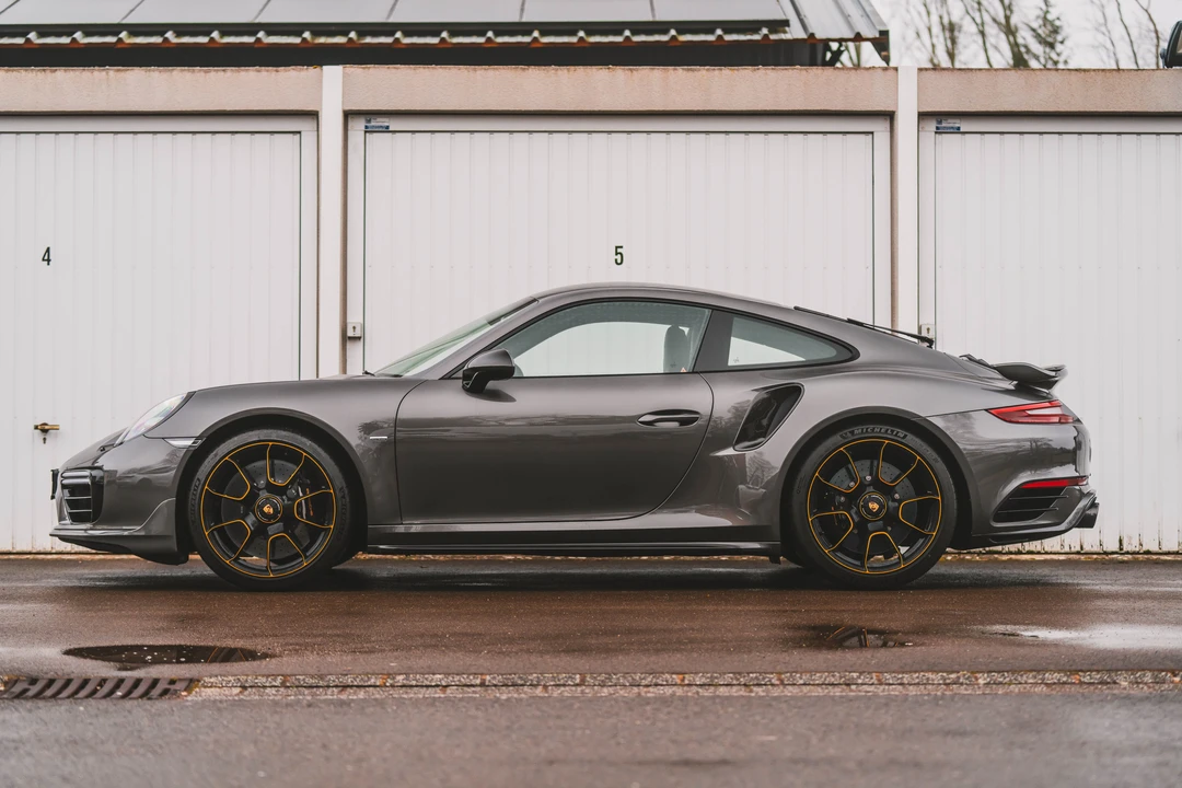 2017 Porsche 991 Turbo S - Image 12 of 31