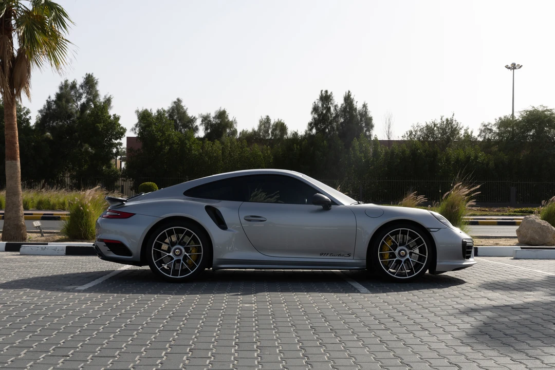 2017 Porsche 991 Turbo S - Image 4 of 31