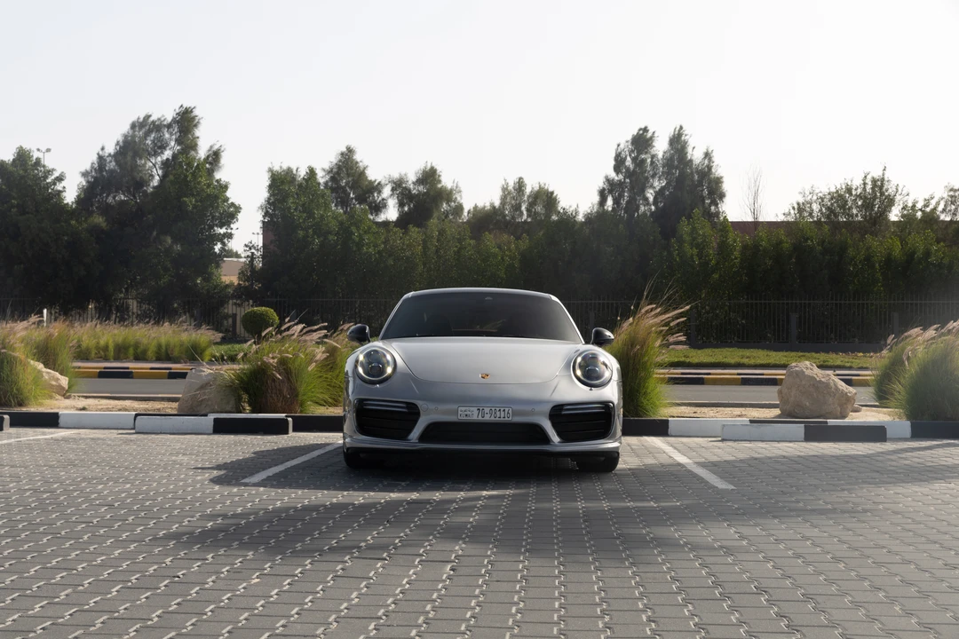 2017 Porsche 991 Turbo S - Image 2 of 31