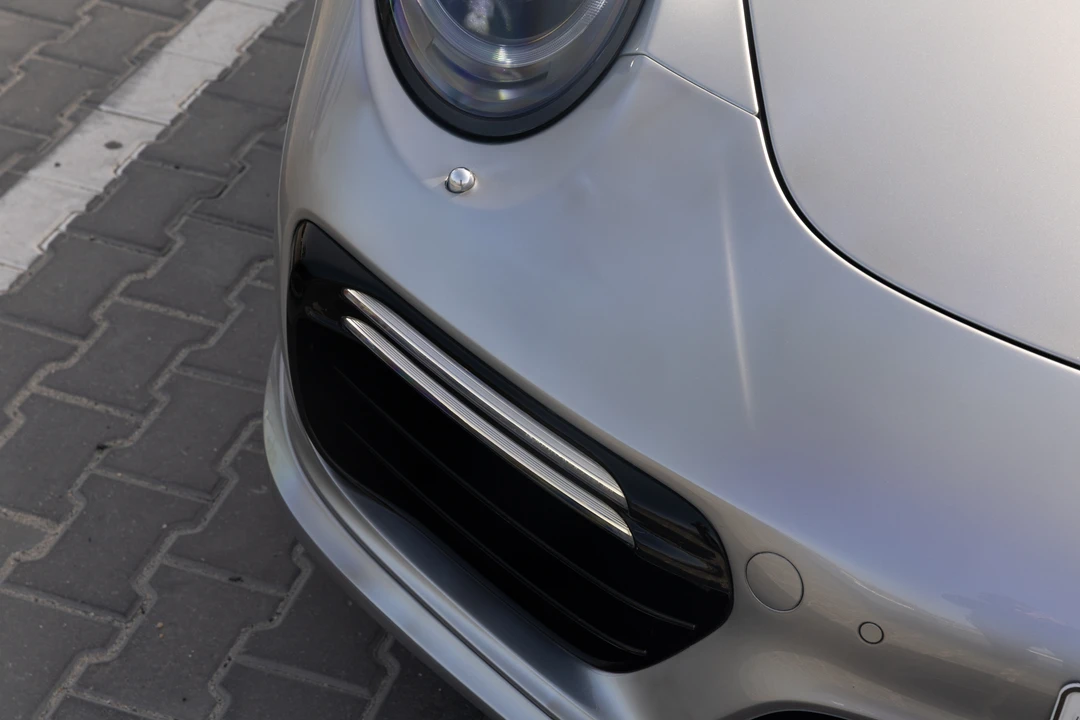 2017 Porsche 991 Turbo S - Image 16 of 31