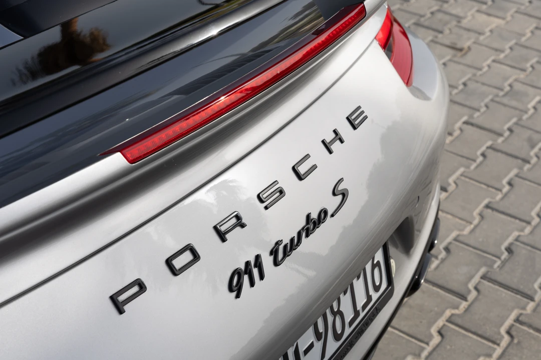 2017 Porsche 991 Turbo S - Image 25 of 31