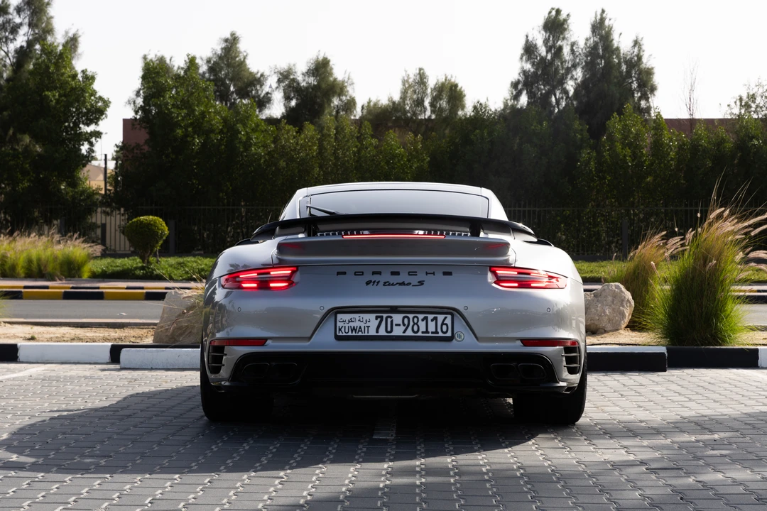 2017 Porsche 991 Turbo S - Image 6 of 31