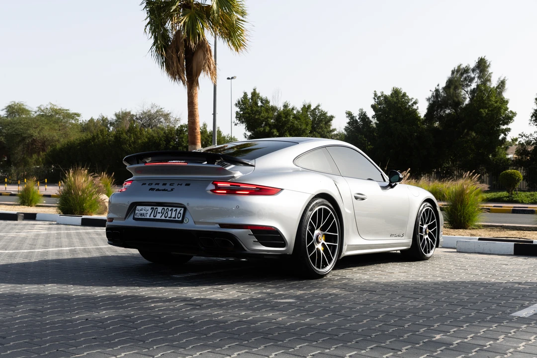 2017 Porsche 991 Turbo S - Image 5 of 31