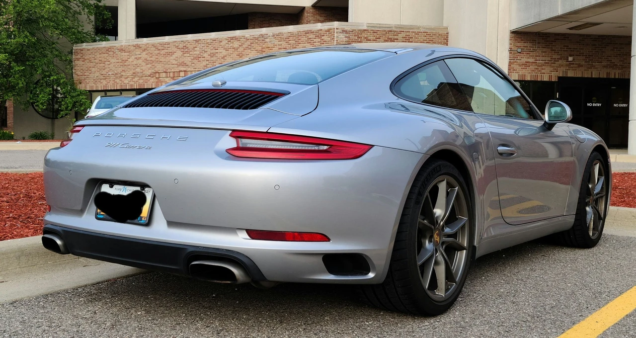 2017 Porsche 991 Carrera - Image 4 of 5