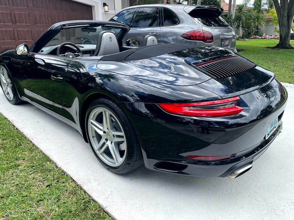 2017 Porsche 991 Carrera - Image 7 of 16