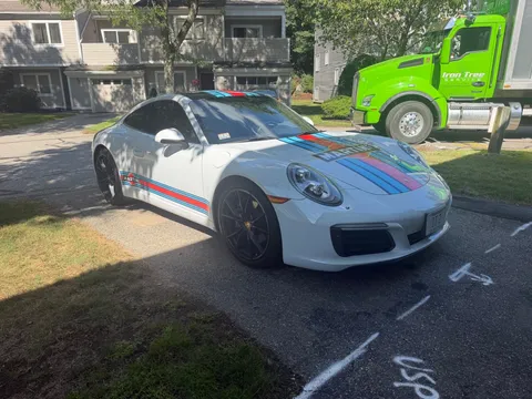 2017 Porsche 911 Carrera