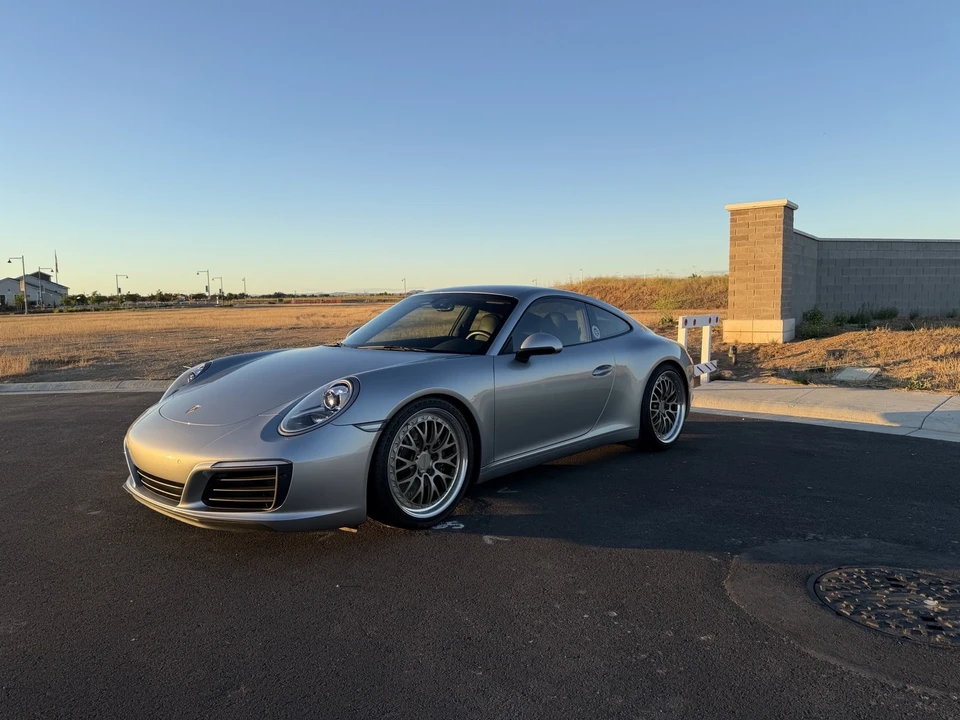 2017 Porsche 991 Carrera - Image 13 of 23
