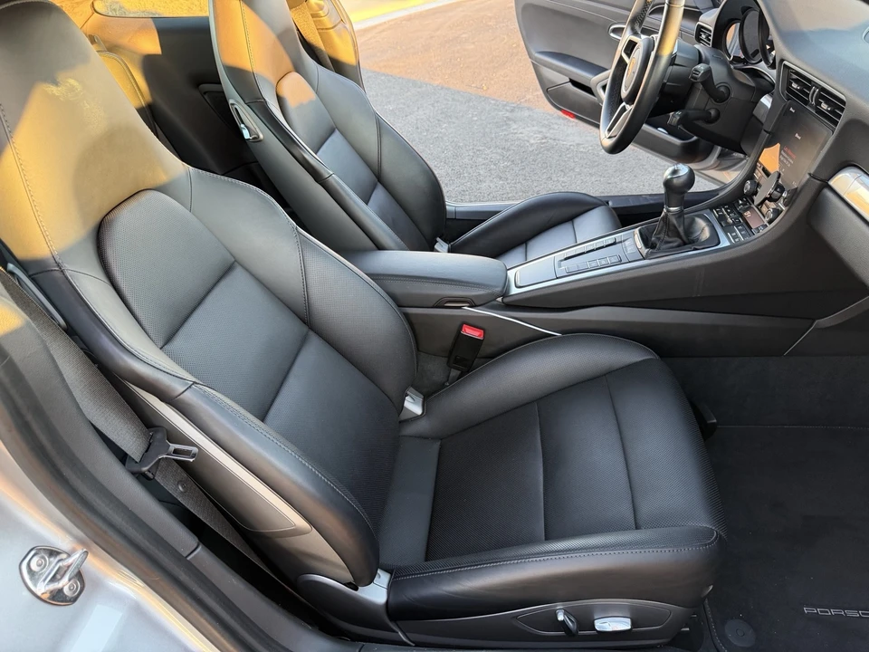 2017 Porsche 991 Carrera - Image 22 of 23