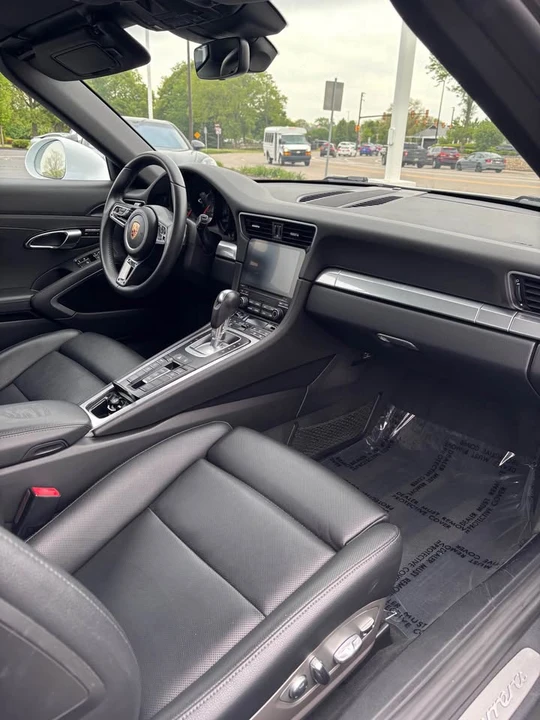 2017 Porsche 991 Carrera - Image 13 of 15