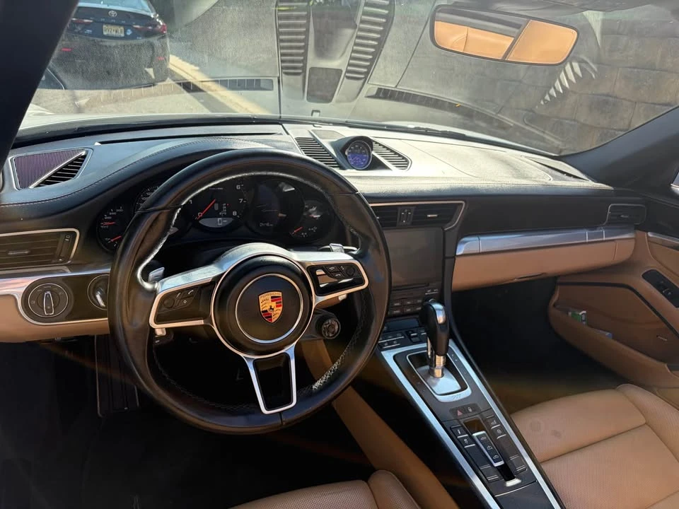2017 Porsche 991 Carrera - Image 11 of 15