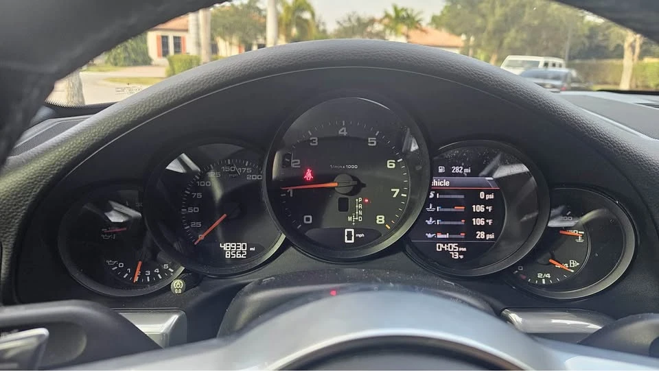 2017 Porsche 991 Carrera - Image 6 of 12