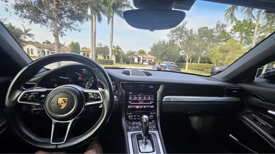 2017 Porsche 991 Carrera - Image 9 of 12