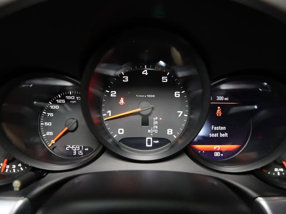 2017 Porsche 991 Carrera - Image 15 of 18