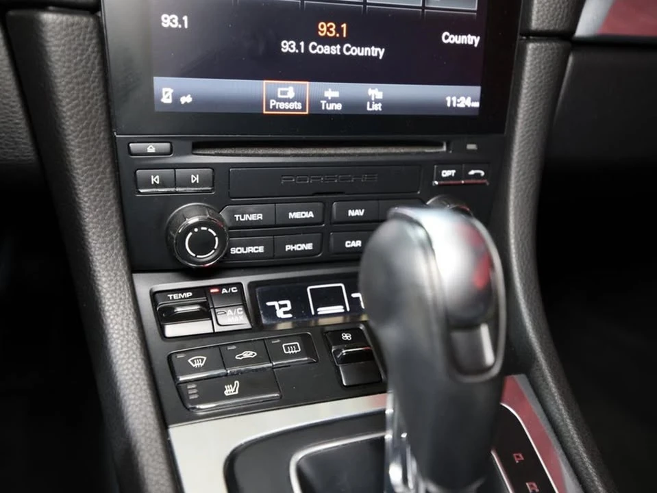 2017 Porsche 991 Carrera - Image 18 of 18