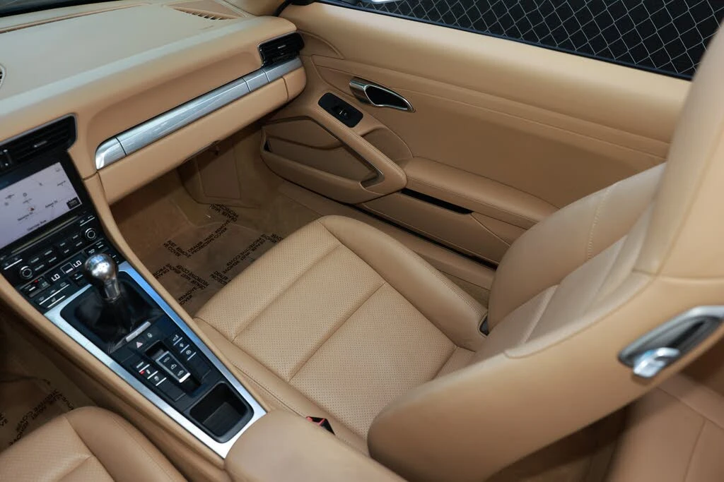 2017 Porsche 991 Carrera 4 - Image 26 of 31