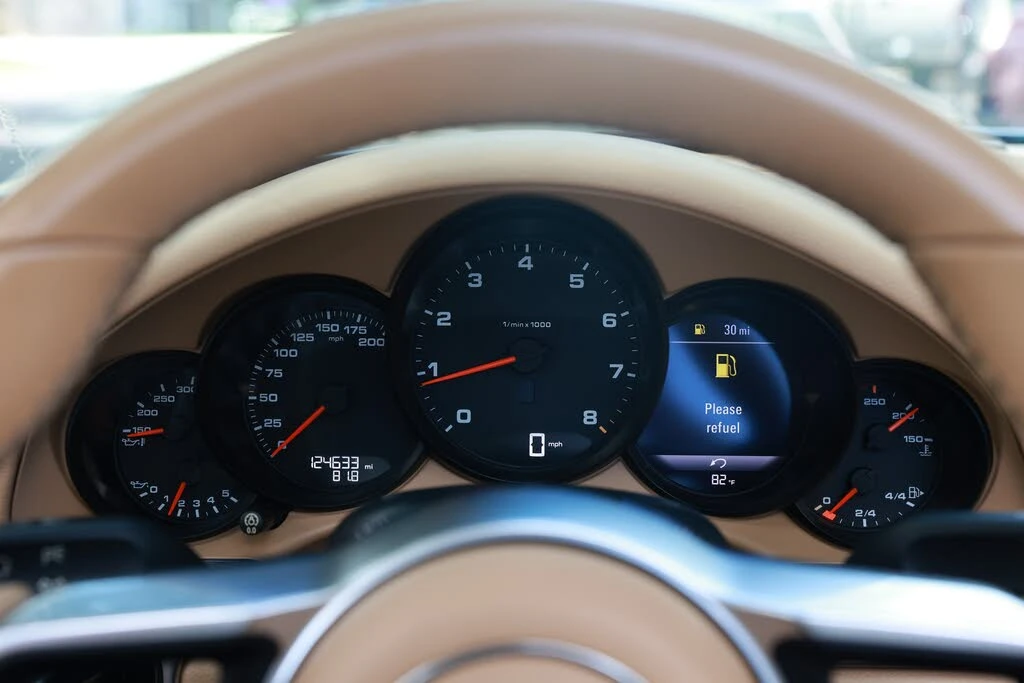 2017 Porsche 991 Carrera 4 - Image 29 of 31