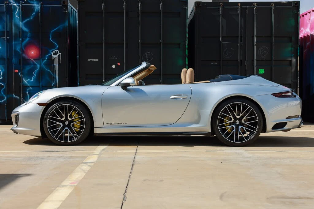 2017 Porsche 991 Carrera 4 - Image 4 of 31