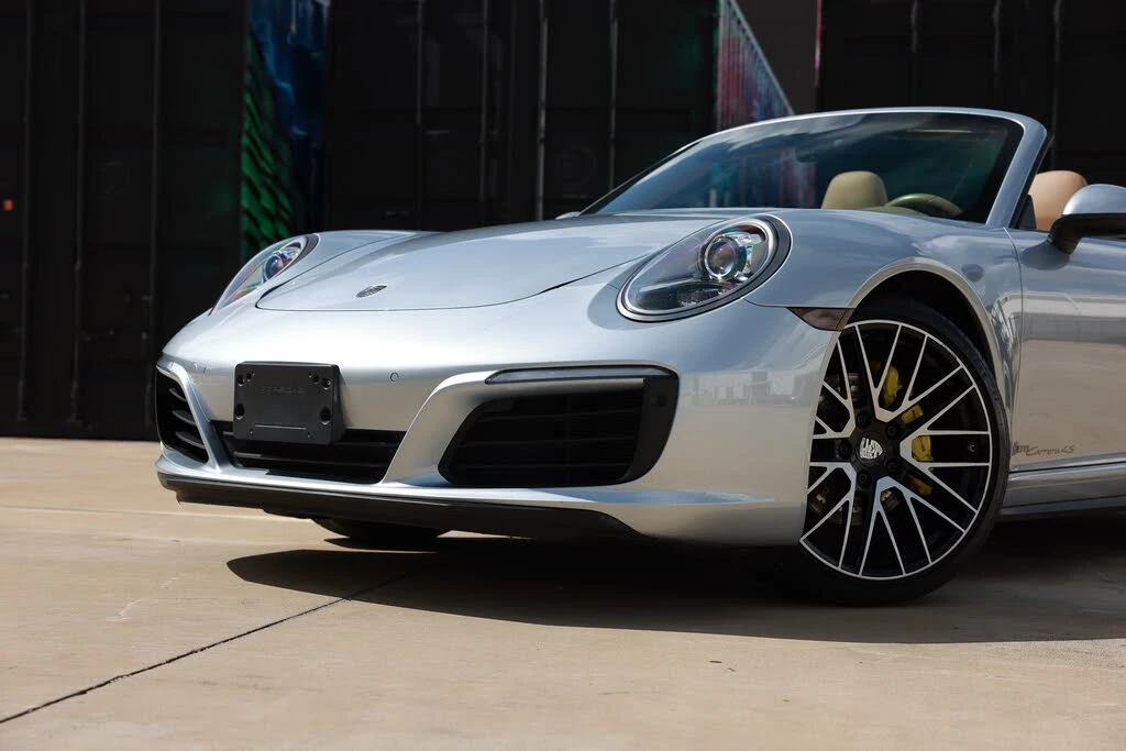 2017 Porsche 991 Carrera 4 - Image 30 of 31
