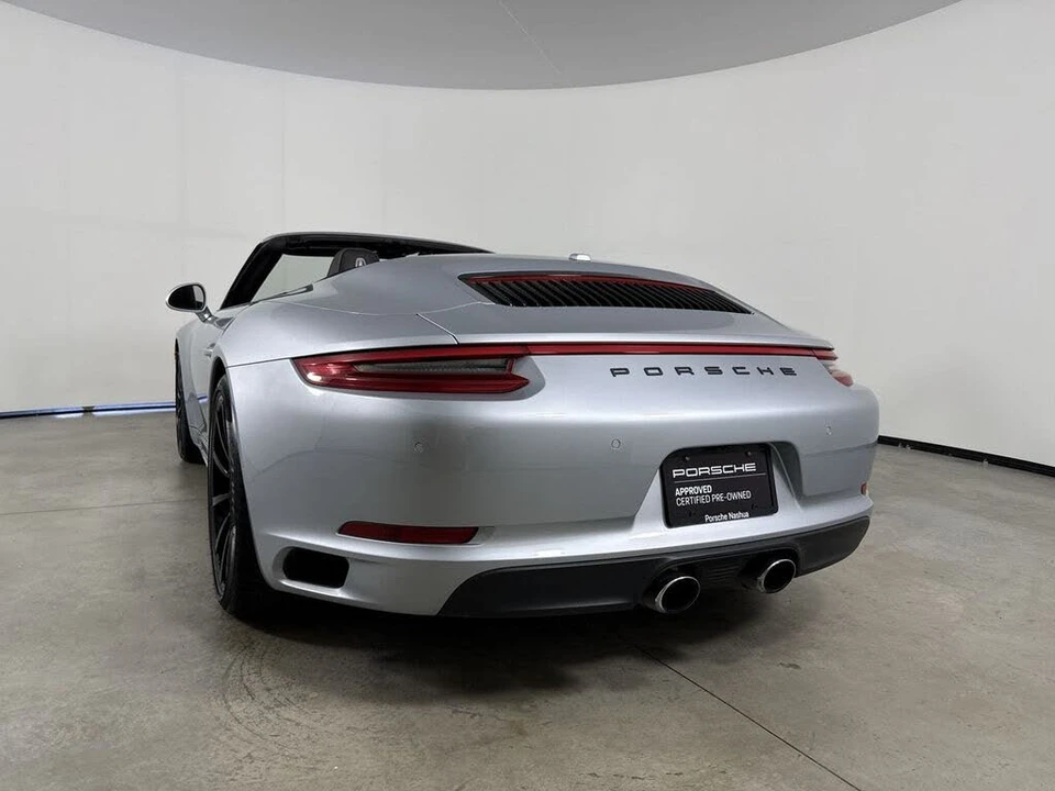 2017 Porsche 991 Carrera 4 - Image 20 of 31