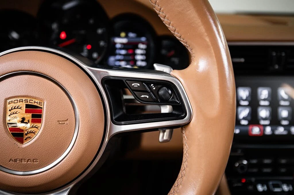 2017 Porsche 991 Carrera 4 - Image 16 of 29