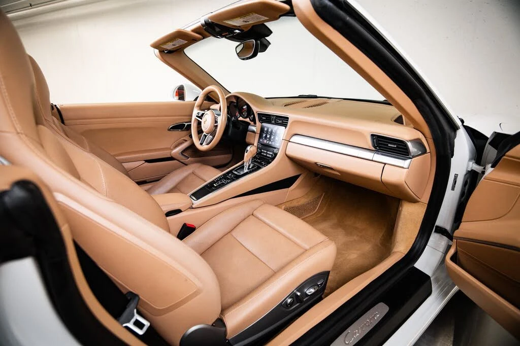 2017 Porsche 991 Carrera 4 - Image 28 of 29