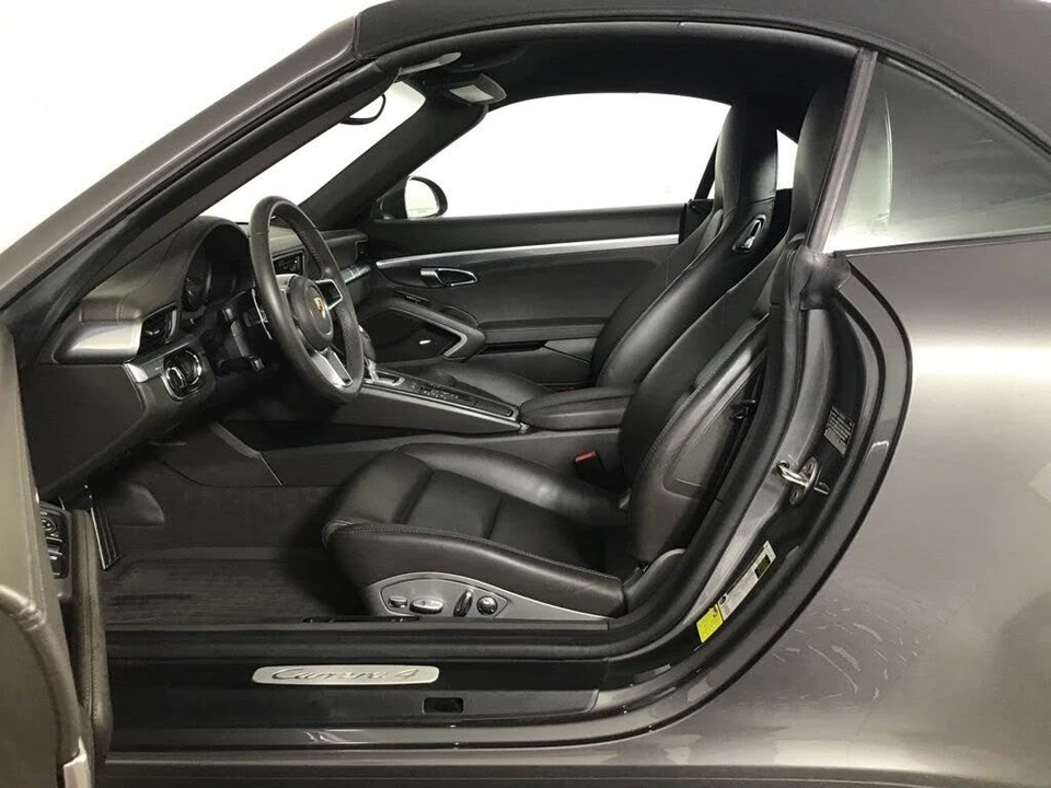 2017 Porsche 991 Carrera 4 - Image 5 of 6