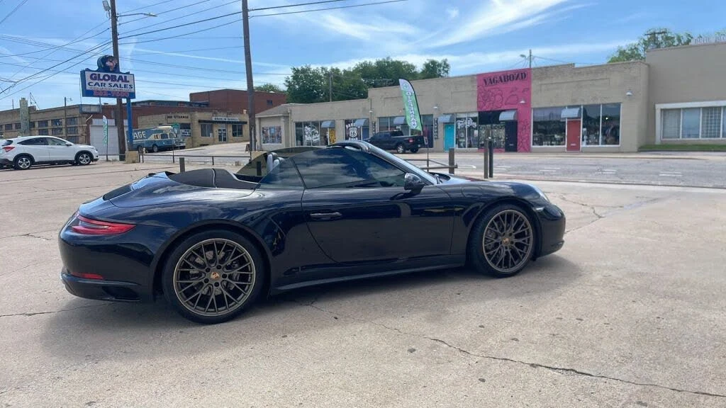 2017 Porsche 991 Carrera 4 - Image 8 of 29
