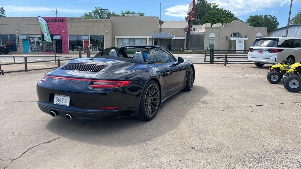 2017 Porsche 991 Carrera 4 - Image 10 of 29