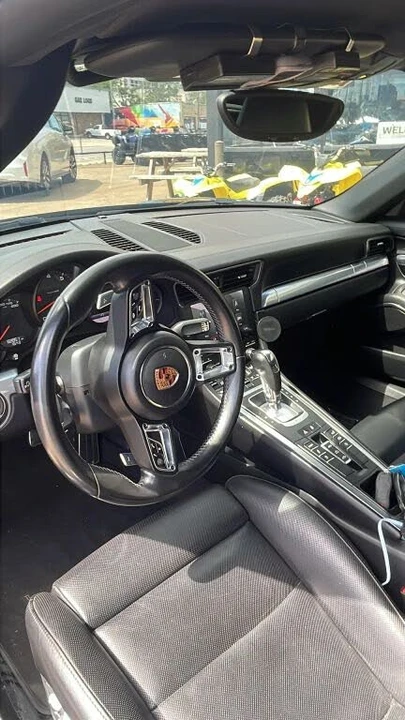 2017 Porsche 991 Carrera 4 - Image 25 of 29
